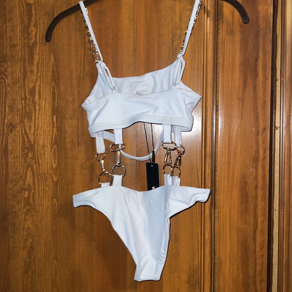 Fashionnova - get the hook swimsuit XS - Picture 3 of 9